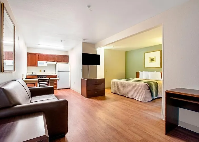 Motel Hometowne By Red Roof - Black Canyon Highway Phoenix